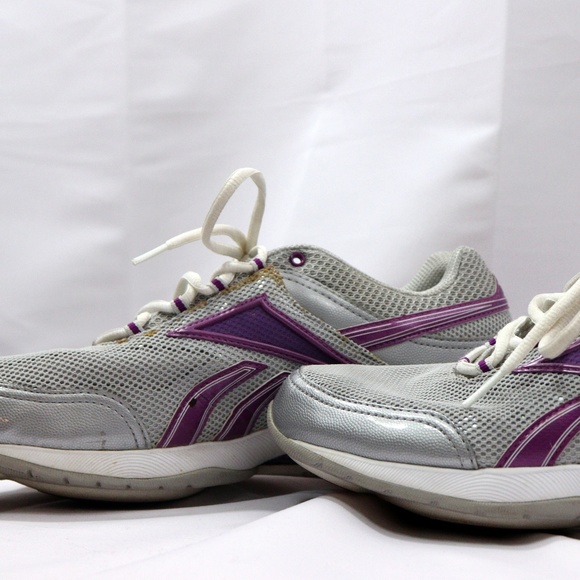 Reebok Tennis Shoes - Picture 5 of 5